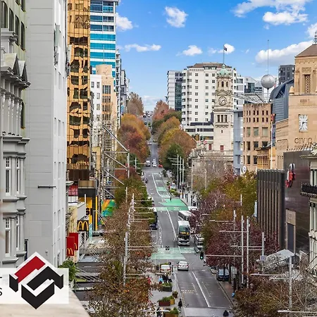 Arthur Spacious 2 Bedrooms Wifi Public Parking Closeby- 53 Cook Street